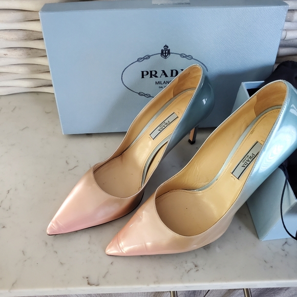 Prada SE Ombre Patent Pumps - Picture 7 of 7